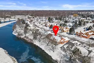 W179N9773 Riversbend Circle, Germantown, WI 53022 - Photo 33