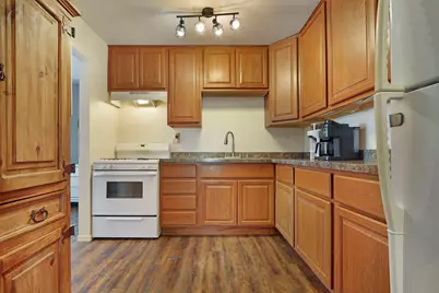 121  Oak Ln, Twin Lakes, WI 53181 - Photo 7