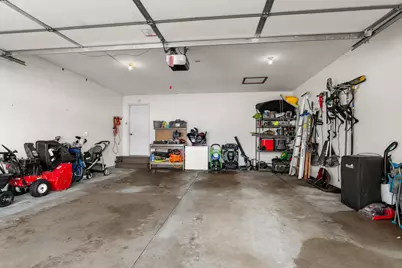 1155 W Madison Ave, Cleveland, WI 53015 - Photo 25