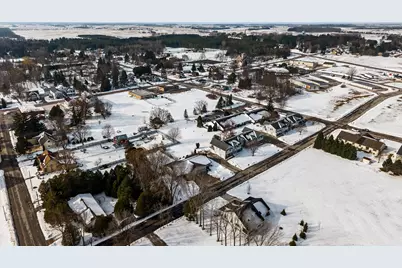 1155 W Madison Ave, Cleveland, WI 53015 - Photo 31