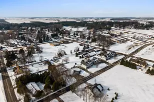 1155 W Madison Ave, Cleveland, WI 53015 - Photo 31