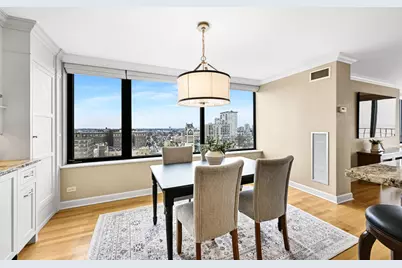 929 N Astor St #1506-08, Milwaukee, WI 53202 - Photo 17