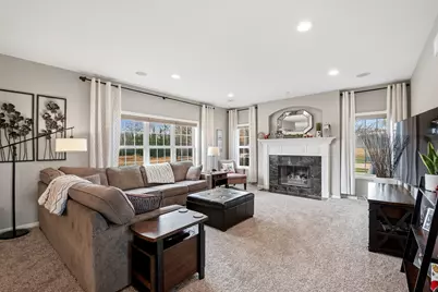 N72W7763  Harvest Ln, Cedarburg, WI 53012 - Photo 17