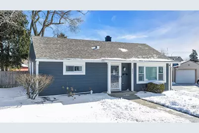 3211  Lakeview Cir, Racine, WI 53402 - Photo 25