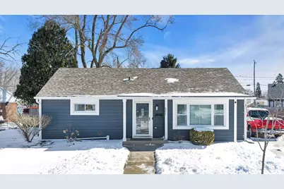 3211  Lakeview Cir, Racine, WI 53402 - Photo 23