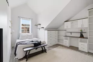 2253 W Vista Bella Dr, Oak Creek, WI 53154 - Photo 23