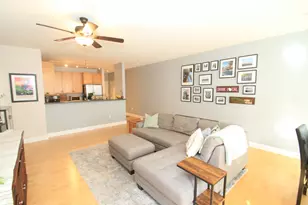 1915 N Water St, Milwaukee, WI 53202 - Photo 5