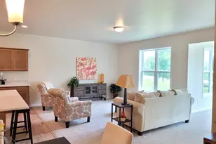 301 Deer Meadow Dr, Fredonia, WI 53021 - Photo 5