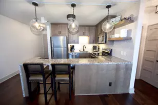 1660 N Prospect Ave, Milwaukee, WI 53202 - Photo 7