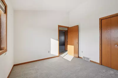 1078  4th St, Fond du Lac, WI 54935 - Photo 13