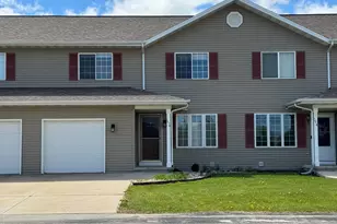 1078 4th St, Fond du Lac, WI 54935 - Photo 1