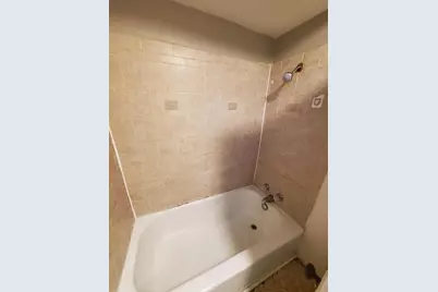 2305 W Burnham St #2305a, Milwaukee, WI 53204 - Photo 13