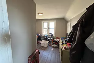 2305 W Burnham St, Milwaukee, WI 53204 - Photo 23