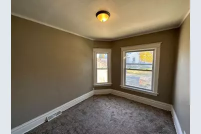 2305 W Burnham St #2305a, Milwaukee, WI 53204 - Photo 5