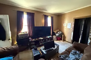 2305 W Burnham St, Milwaukee, WI 53204 - Photo 29