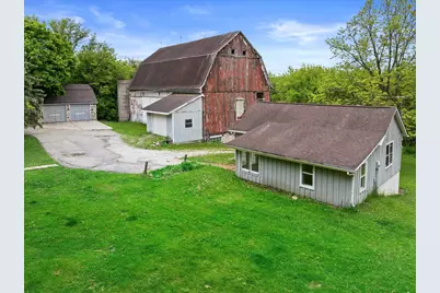 794  Emerald Dr #794A, Erin, WI 53027 - Photo 3