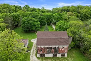 794 Emerald Dr, Erin, WI 53027 - Photo 11