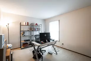 1205 Ayrshire Ln, Waukesha, WI 53186 - Photo 15