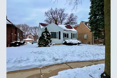160 W Crawford Ave, Milwaukee, WI 53207 - Photo 25