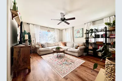 160 W Crawford Ave, Milwaukee, WI 53207 - Photo 11