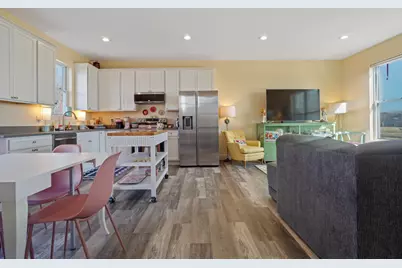 271  Hidden Bluff Rd, Belgium, WI 53013 - Photo 3