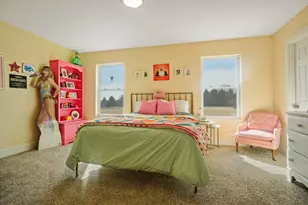 271 Hidden Bluff Rd, Belgium, WI 53013 - Photo 9