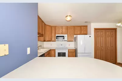 W169S7609  Gregory Dr #C, Muskego, WI 53150 - Photo 11