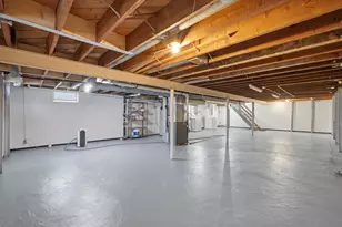 2330 S Sunny Slope Rd, New Berlin, WI 53151 - Photo 25