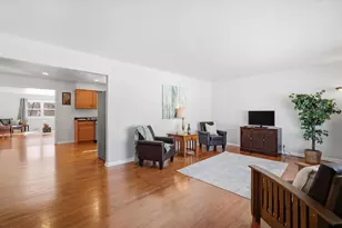 2330 S Sunny Slope Rd, New Berlin, WI 53151 - Photo 11