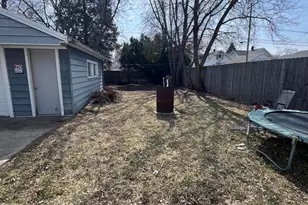 1417 Melvin Ave, Racine, WI 53402 - Photo 9