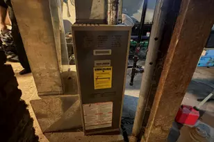 1570 S 57th St, West Allis, WI 53214 - Photo 31