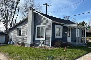 136 N Jefferson St, Whitewater, WI 53190 - Photo 3