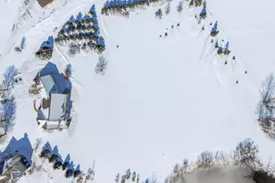 7864 Noah Ln, Wayne, WI 53090 - Photo 11