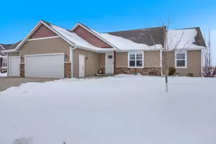 538 T-Bird Dr, Fond du Lac, WI 54935 - Photo 29