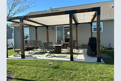 538  T-Bird Dr, Fond du Lac, WI 54935 - Photo 33