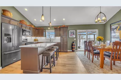 538  T-Bird Dr, Fond du Lac, WI 54935 - Photo 7