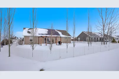 538  T-Bird Dr, Fond du Lac, WI 54935 - Photo 31