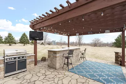 2394  Wildlife Ct, Richfield, WI 53076 - Photo 9