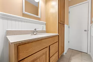 200 S Greenfield Ave, Waukesha, WI 53186 - Photo 27