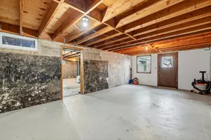 200 S Greenfield Ave, Waukesha, WI 53186 - Photo 33