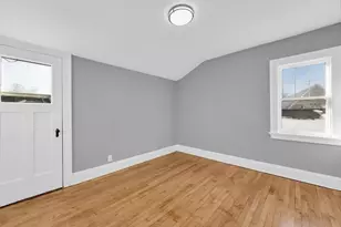 2066 S 107th St, West Allis, WI 53227 - Photo 21