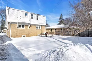 2066 S 107th St, West Allis, WI 53227 - Photo 33