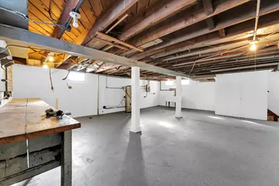 2066 S 107th St, West Allis, WI 53227 - Photo 31