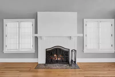 2066 S 107th St, West Allis, WI 53227 - Photo 19