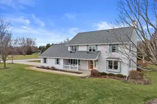 W350N6781 Baltic Pass, Oconomowoc, WI 53066 - Photo 37