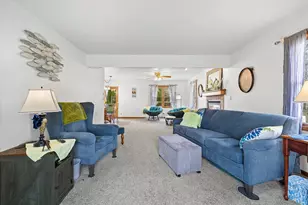 W350N6781 Baltic Pass, Oconomowoc, WI 53066 - Photo 9