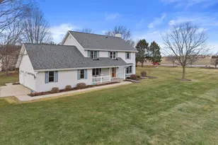 W350N6781 Baltic Pass, Oconomowoc, WI 53066 - Photo 37