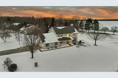 W350N6781  Baltic Pass -, Oconomowoc, WI 53066 - Photo 51