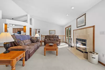 S47W25739  Wood Lilly Ln, Waukesha, WI 53189 - Photo 5