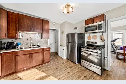 4919 N 52nd St, Milwaukee, WI 53218 - Photo 9